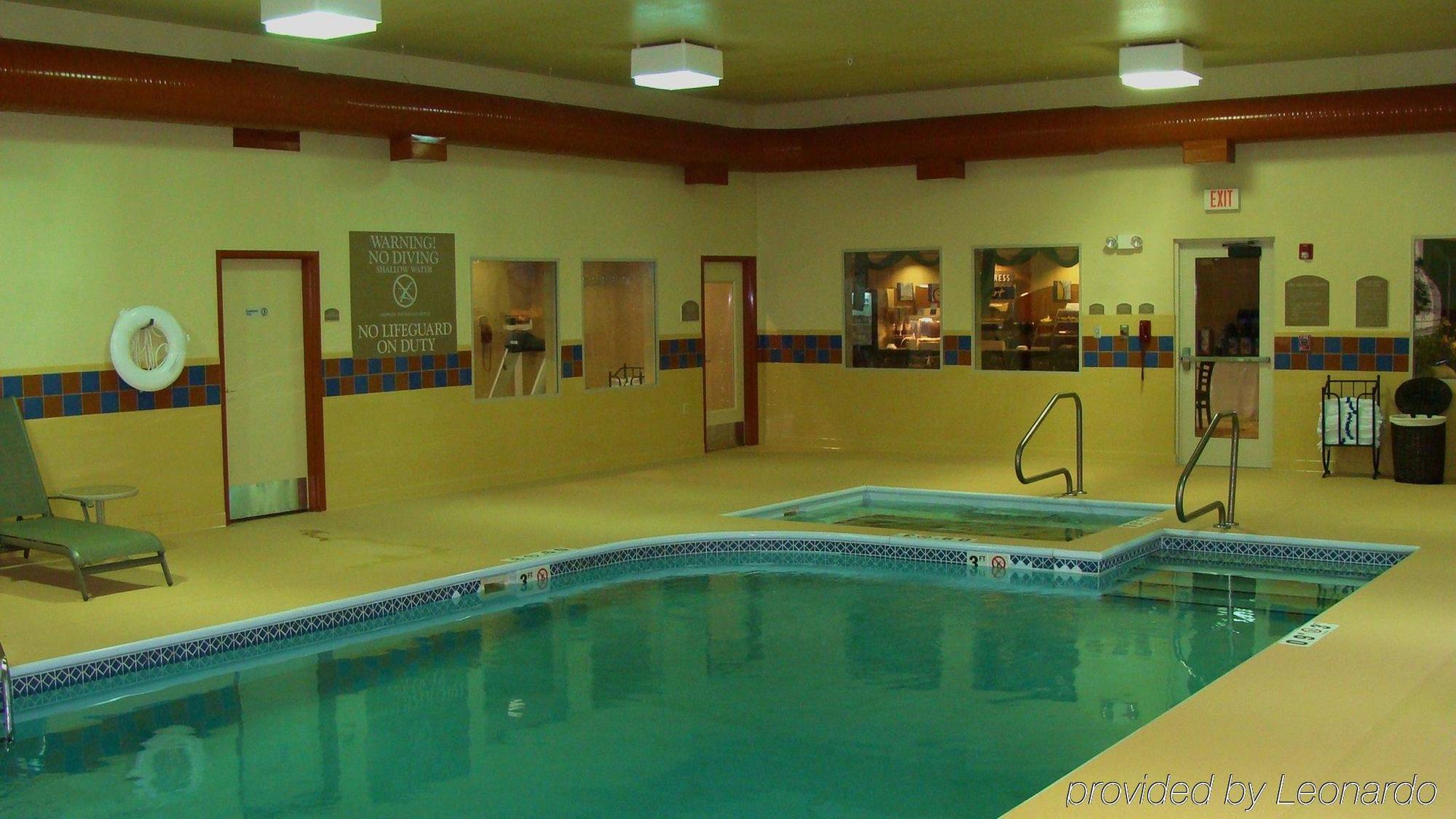 Holiday Inn Express Lebanon By Ihg Экстерьер фото