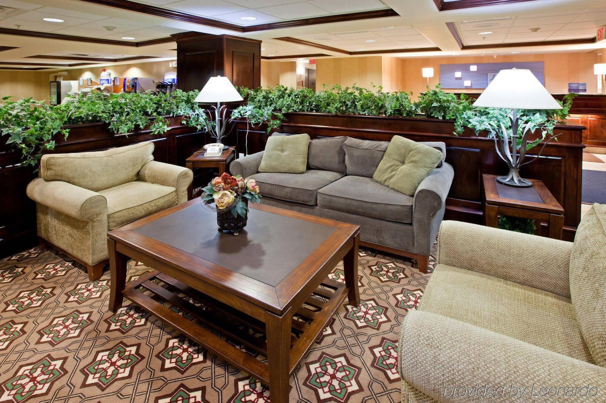 Holiday Inn Express Lebanon By Ihg Экстерьер фото