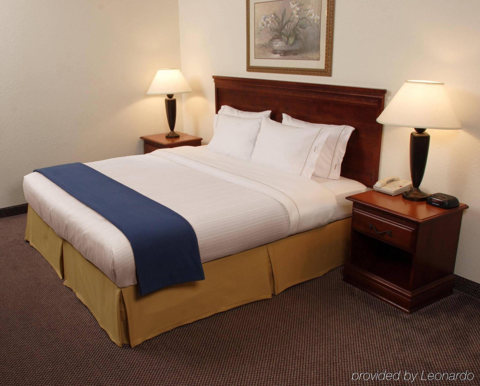 Holiday Inn Express Lebanon By Ihg Экстерьер фото